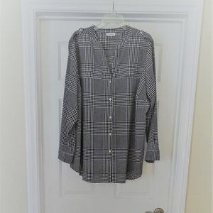 Calvin Klein Houndstooth V-Neck Blouse